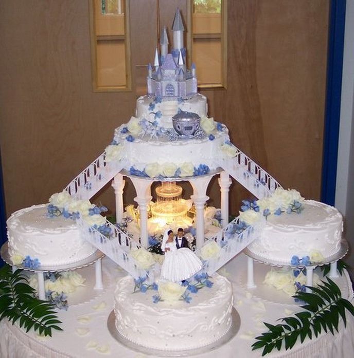 Wedding Cakes with Fountains and Stairs