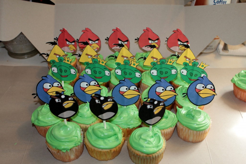 Angry Birds Cupcakes