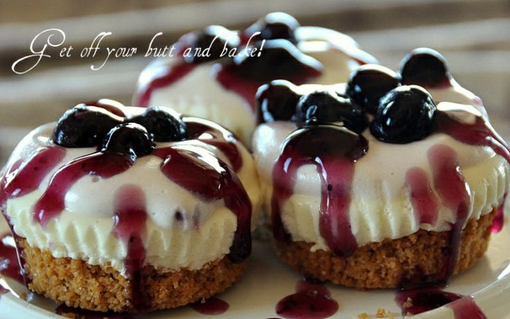 Blueberry Cheesecake Cupcakes