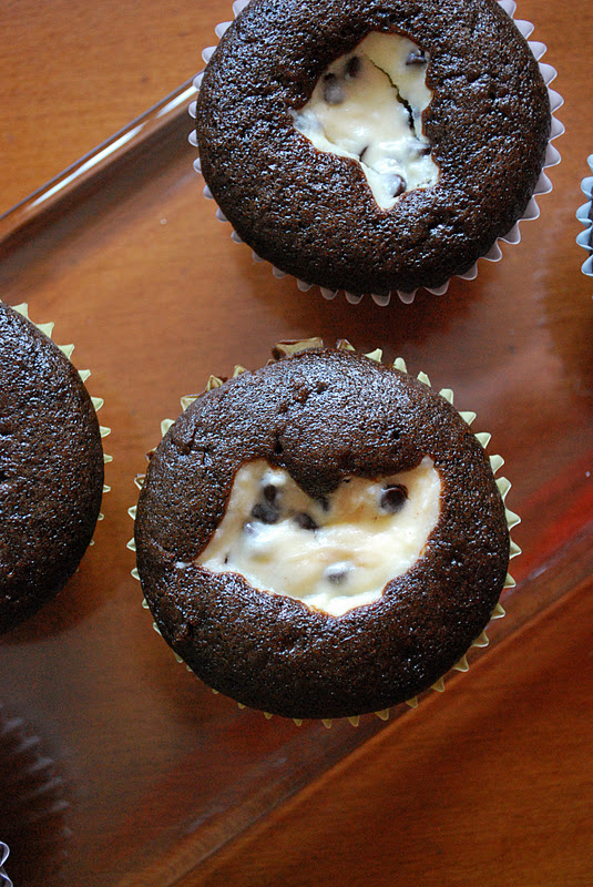 Chocolate Surprise Cupcakes Cream Cheese