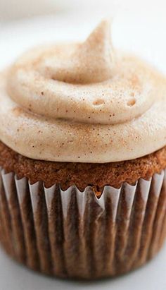 Churro Cream Cheese Frosting Cupcakes