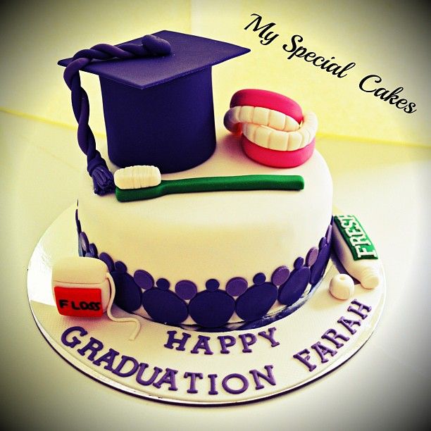 10 Photos of Dental Themed Graduation Cakes