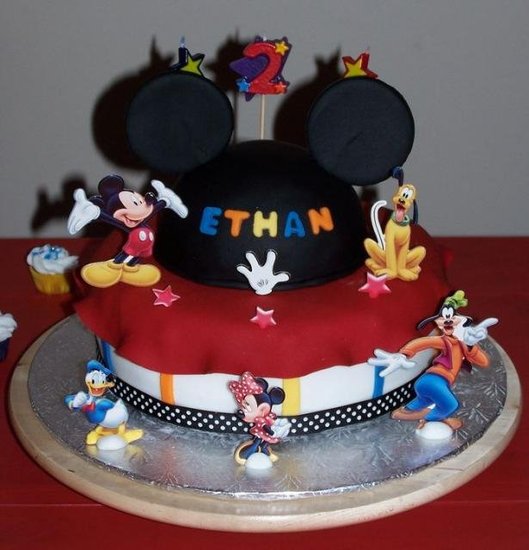 Disney Mickey Mouse Birthday Cake