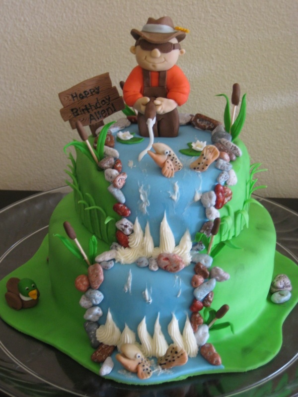 Fishing Cake Decorating