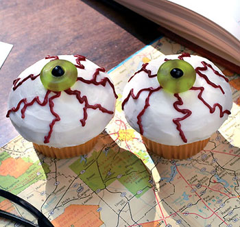 Halloween Eyeball Cupcakes Recipe