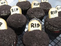 Halloween Tombstone Cupcakes