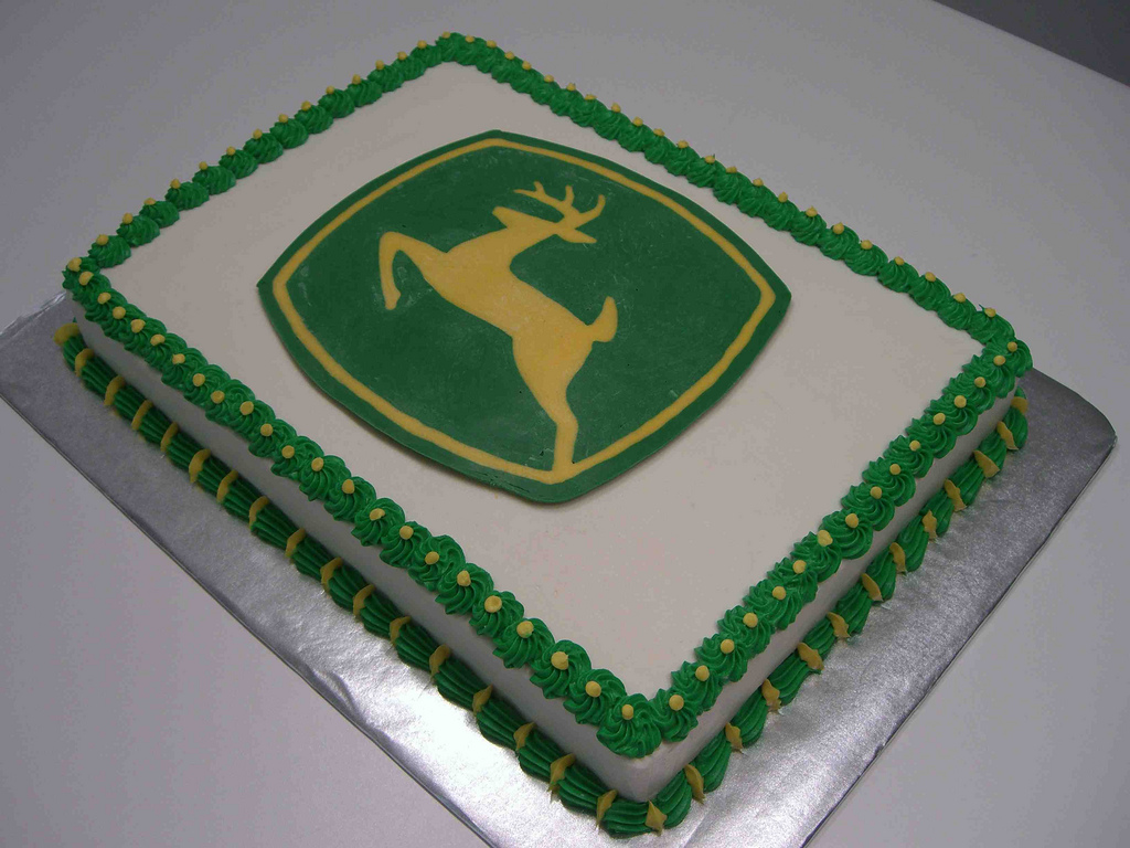 11 Photos of Girl John Deere Symbol Cakes