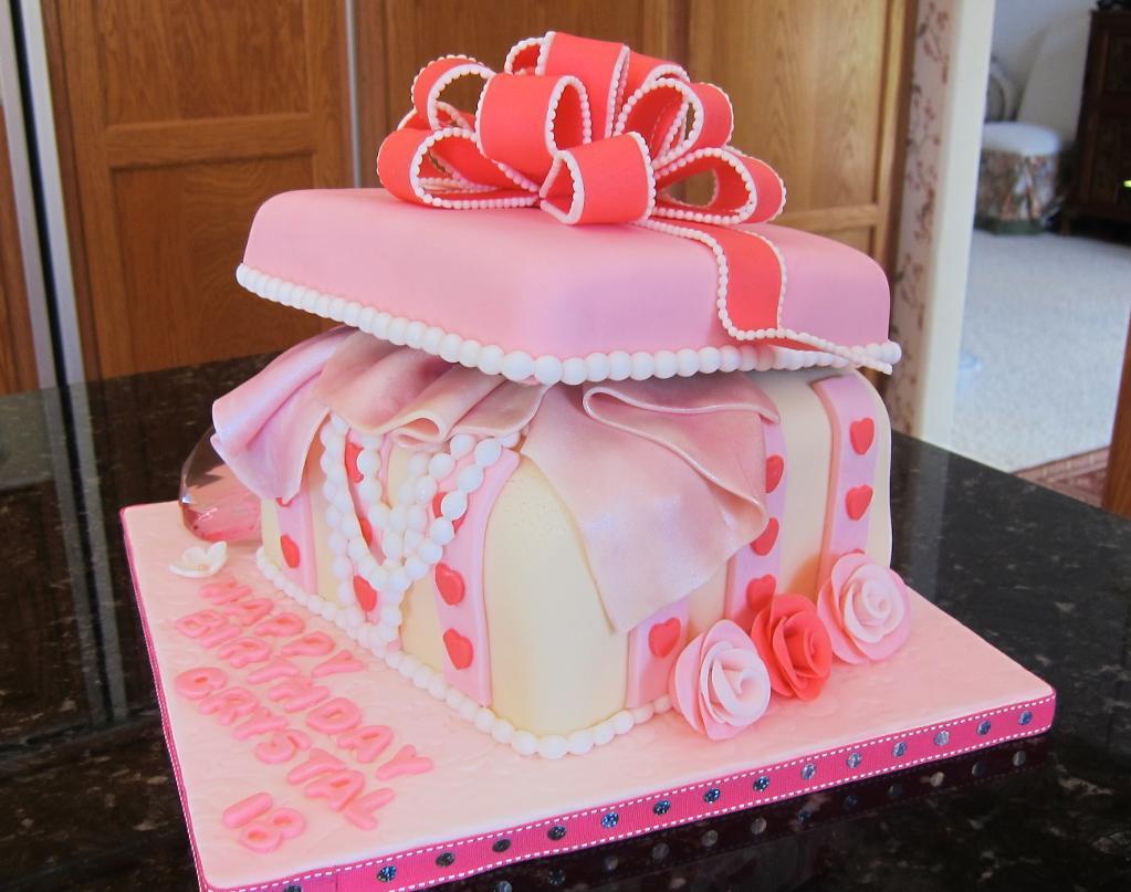 Jewelry Box Birthday Cake