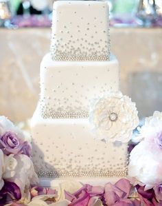 Luxurious Wedding Cake