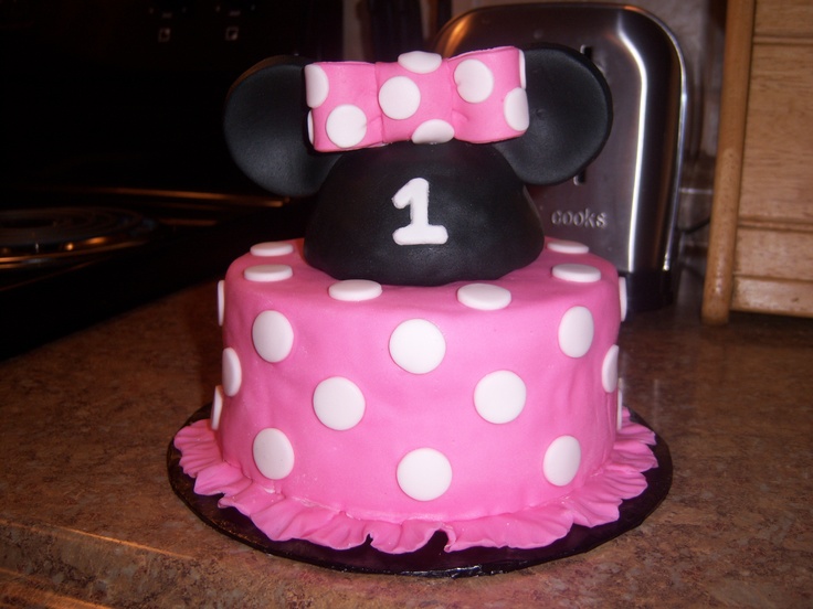 Minnie Mouse Cake 1 Year Old