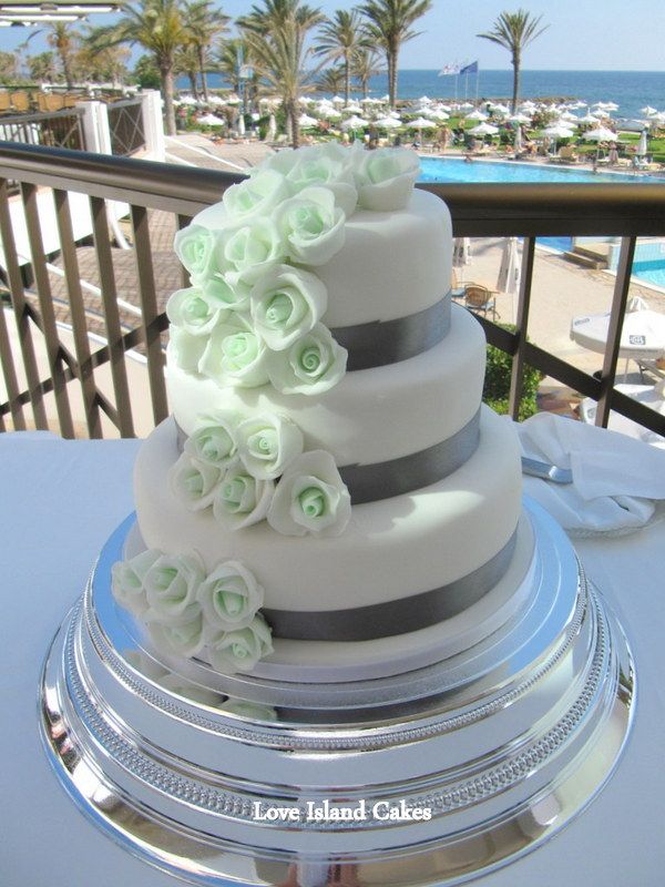 Mint & Rose Wedding Cake