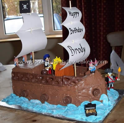 Pirate Ship Birthday Cake