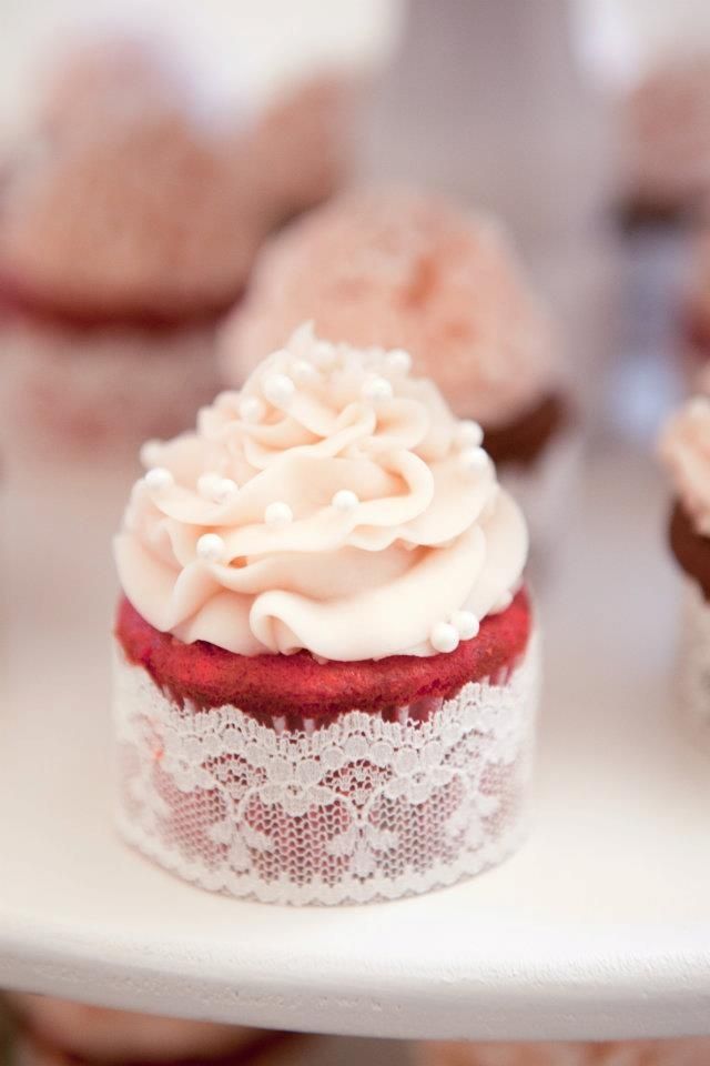 Red Elegant Cupcake Wedding Cakes