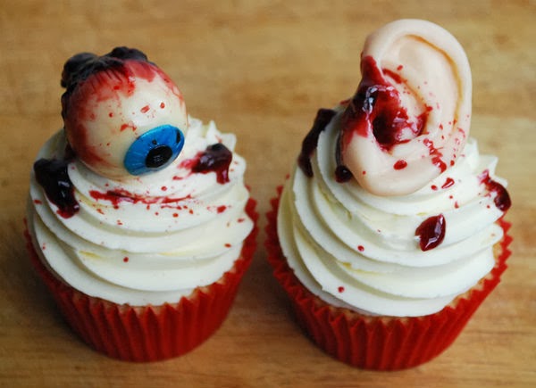 Scary Halloween Cakes and Cupcakes