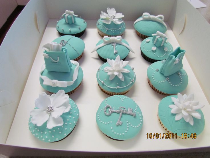 Tiffany Cupcakes Cake Ideas