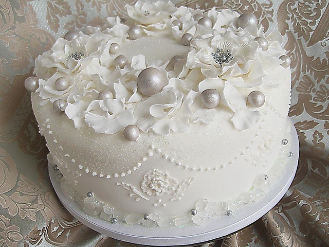 Winter Wedding Cake