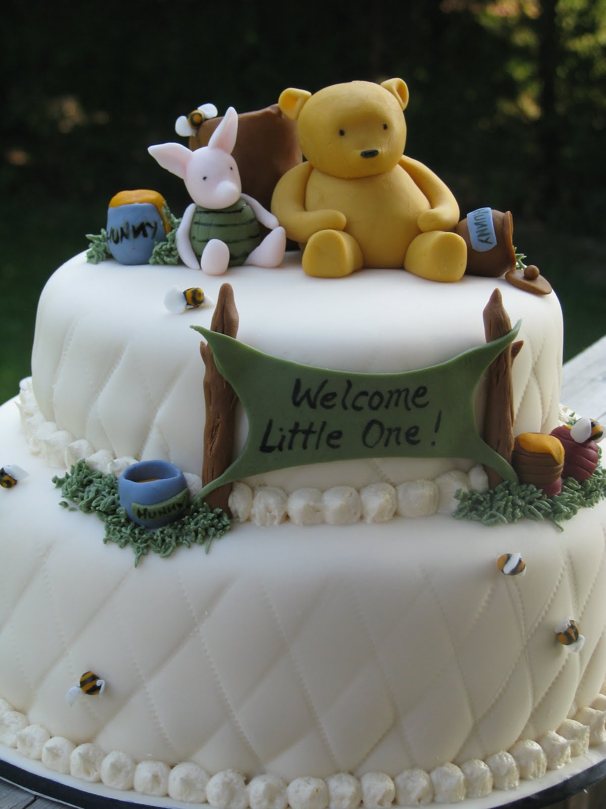 12 Photos of Baby Winnie The Pooh Birthday Cakes