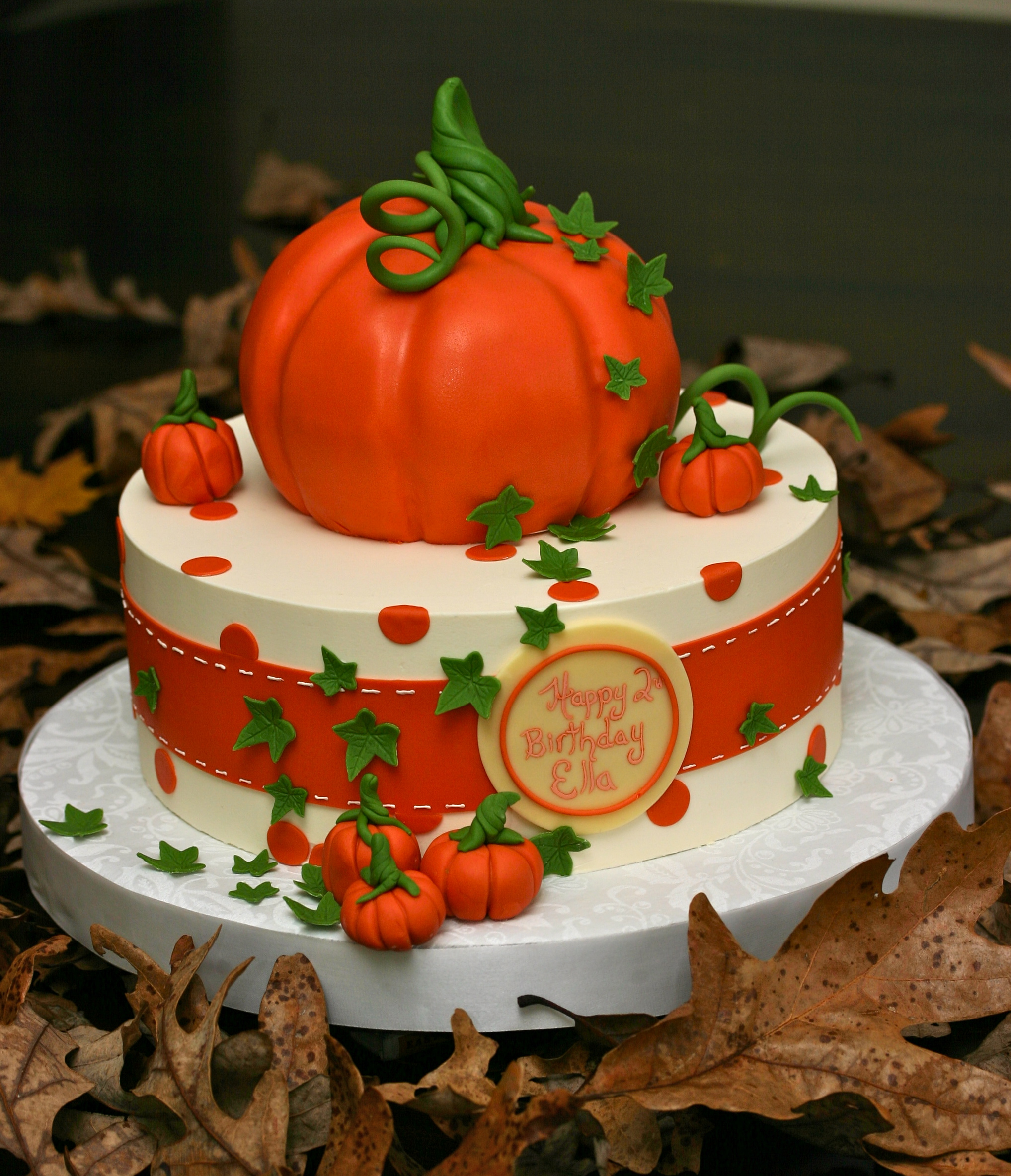 Fall Harvest Pumpkin Cake