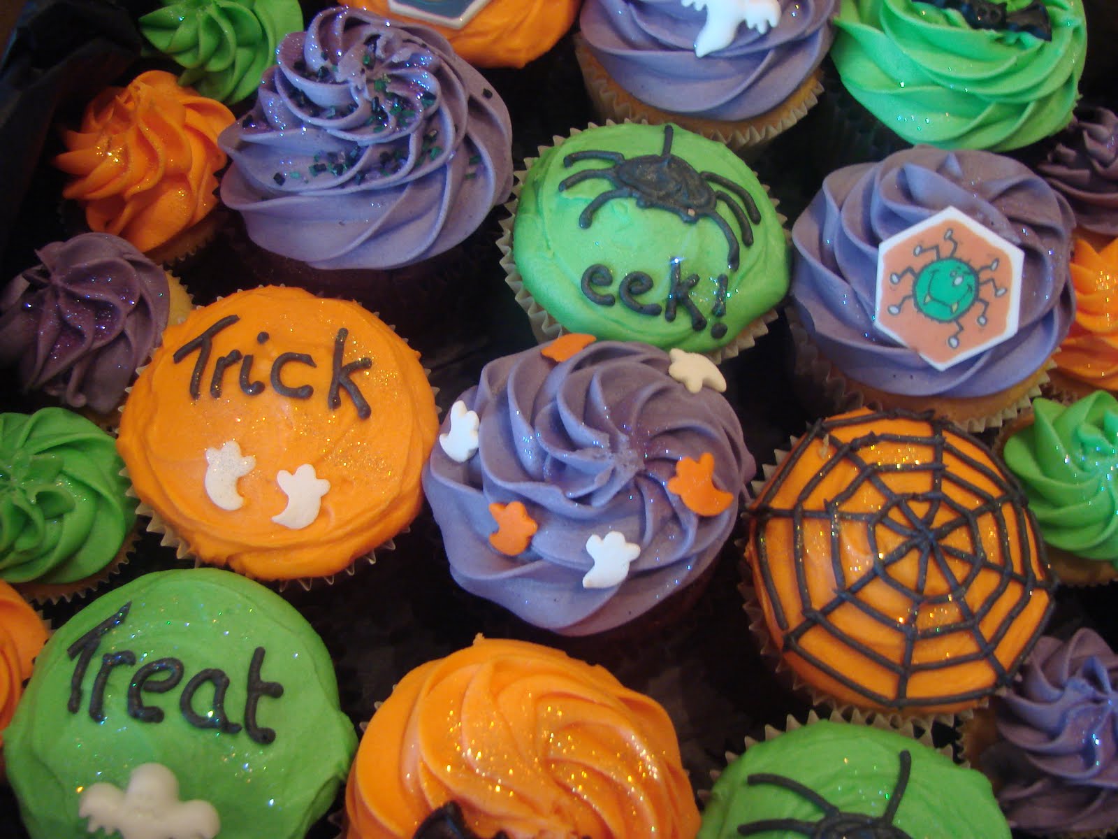 Halloween Cupcake Decorating Ideas