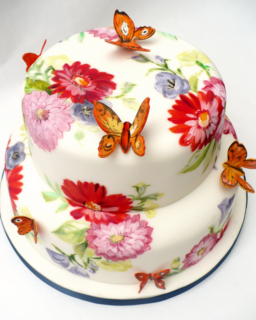 10 Photos of Pretty Butterfly And Flower Cakes