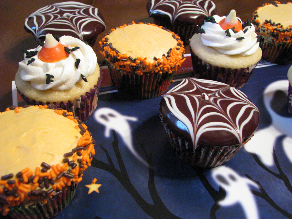 Kid-Friendly Halloween Cupcakes