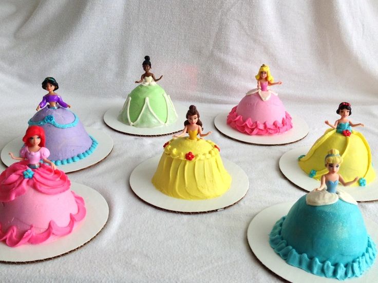 Mini Individual Princess Cakes