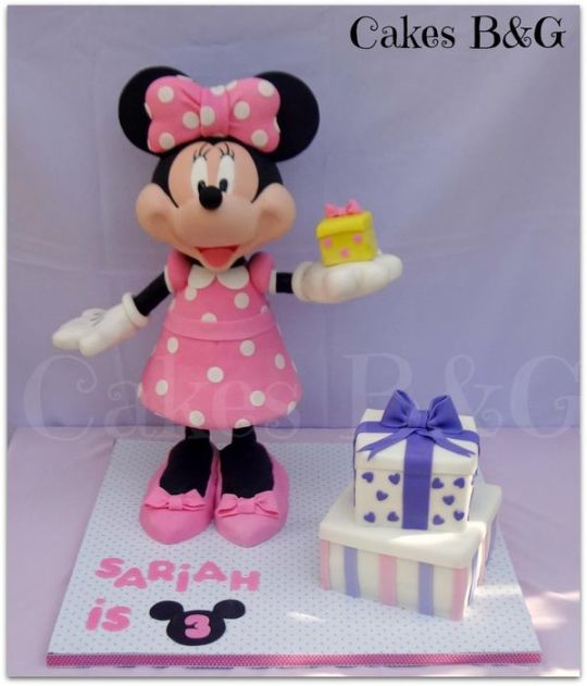 13 Photos of 3D Minnie Mouse Cakes