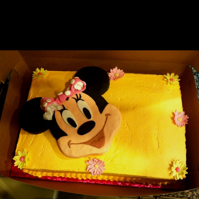 Minnie Mouse Sheet Cake