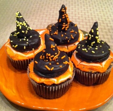 Oreo Witches Hat Cupcakes