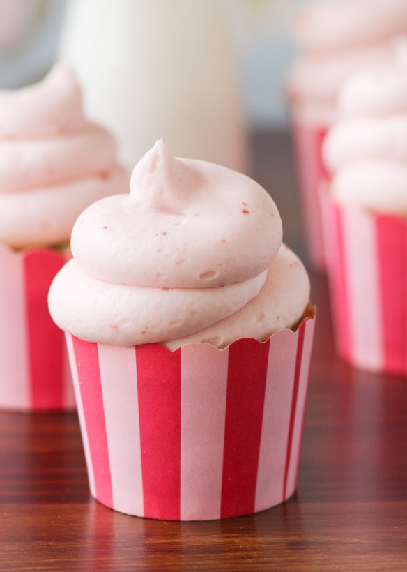 Strawberry Banana Cupcakes