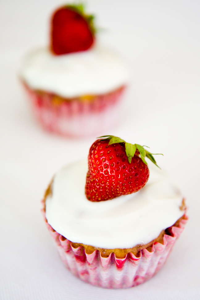 Strawberry Banana Cupcakes