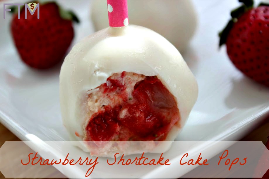 Strawberry Shortcake Cake Pops