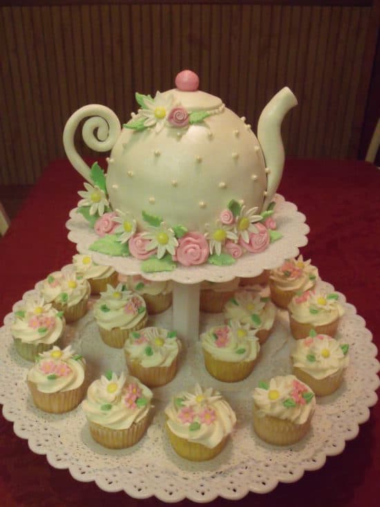 Teapot Tea Cup Cake with Cupcakes