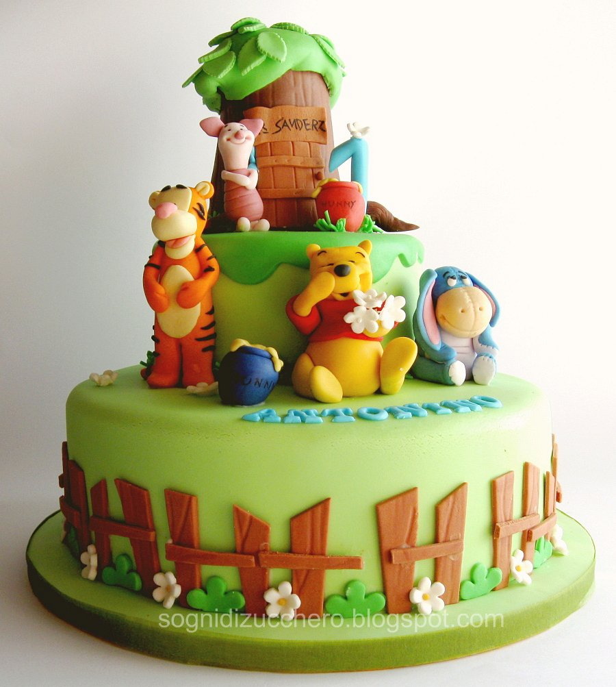 Winnie the Pooh Birthday Cake Ideas