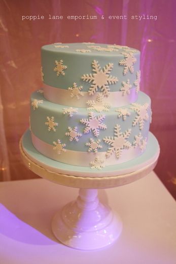 10 Photos of Winter Wonderland Birthday Cakes For Adults