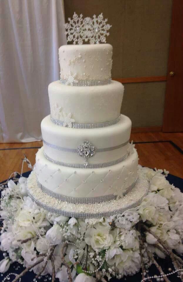 Winter Wonderland Snowflake Wedding Cake