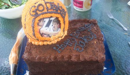 Basketball Ice Cream Cake