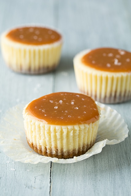 Caramel Cheesecake Cupcakes