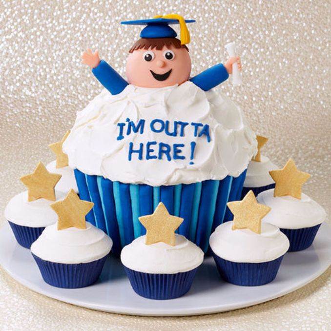 13 Photos of Simple Cupcake For Graduation Cakes