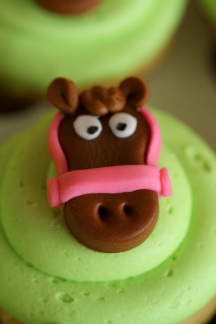 Fondant Horse Cupcake Toppers