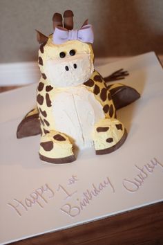 Giraffe Birthday Cake Ideas