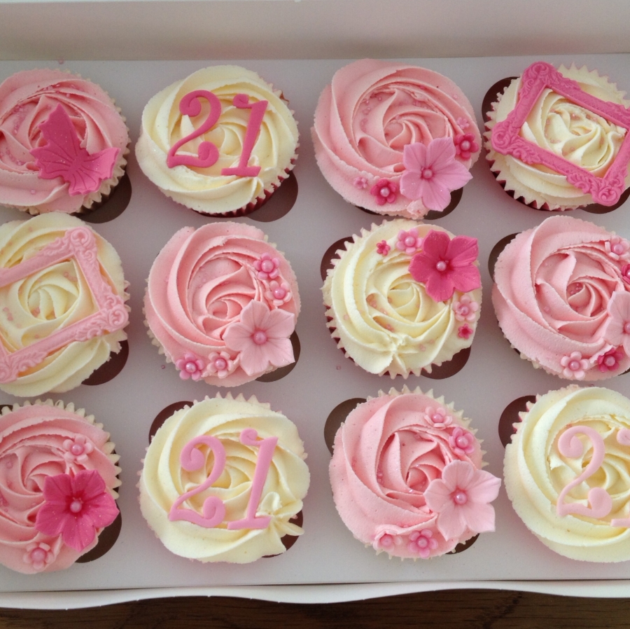 Girly Cupcakes 21st Birthday