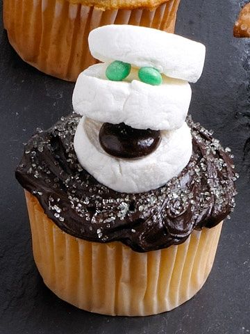 Halloween Cupcake Decorating Ideas