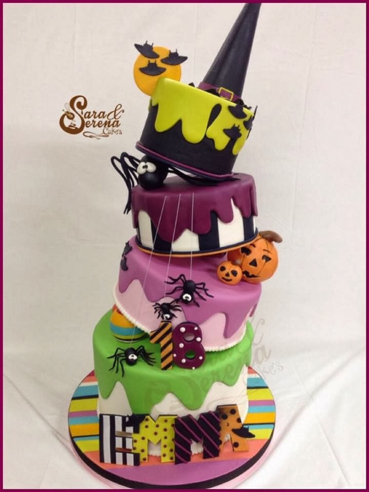 Halloween Topsy Turvy Cake