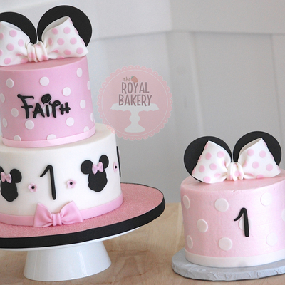 Minnie Mouse Smash Cake