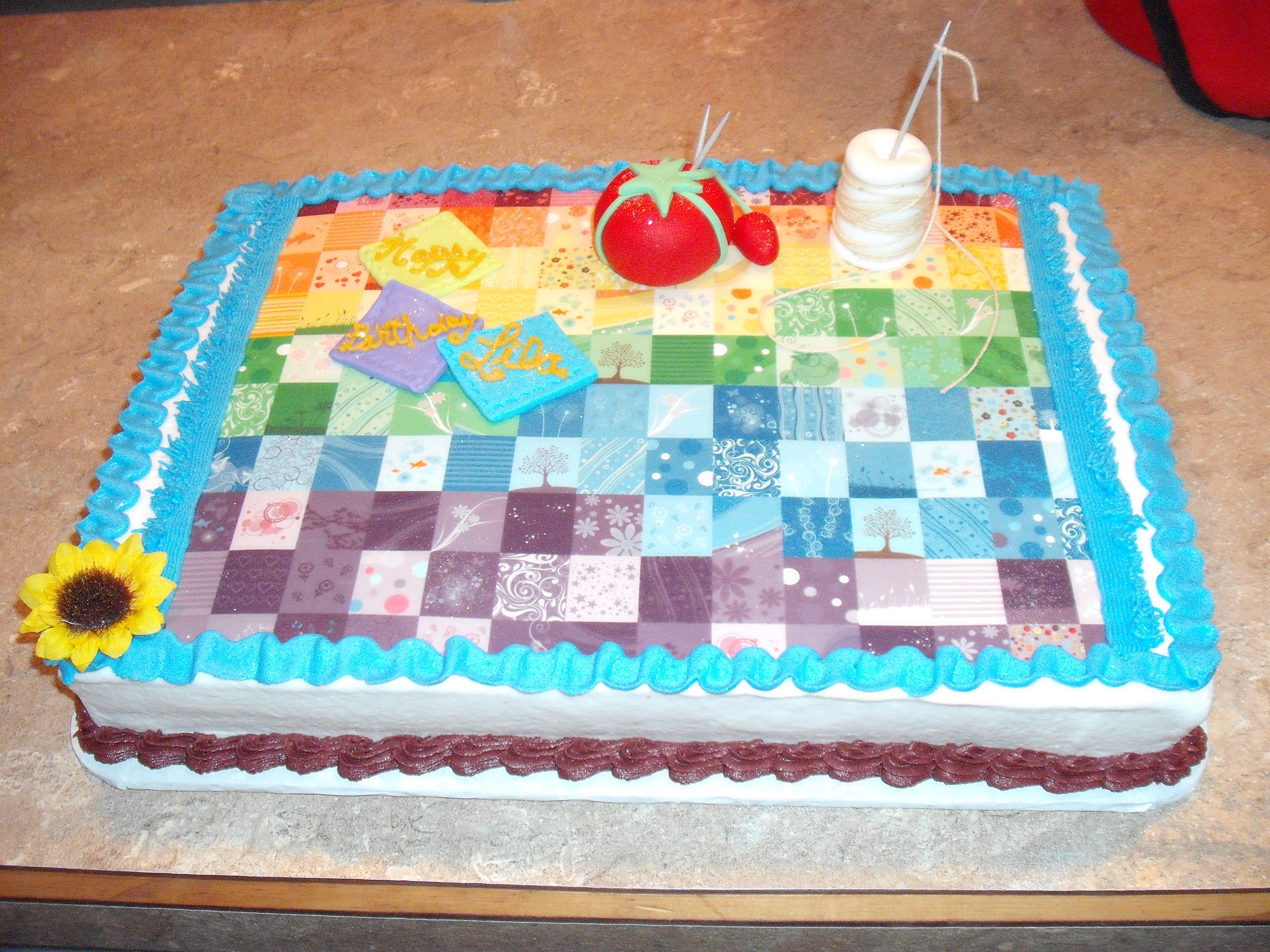 12 Photos of Quilt Themed Cakes