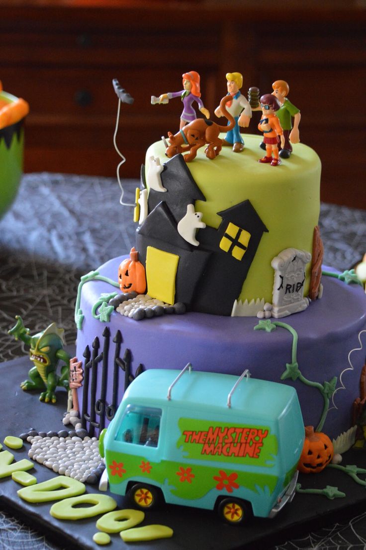 Scooby Doo Birthday Cake