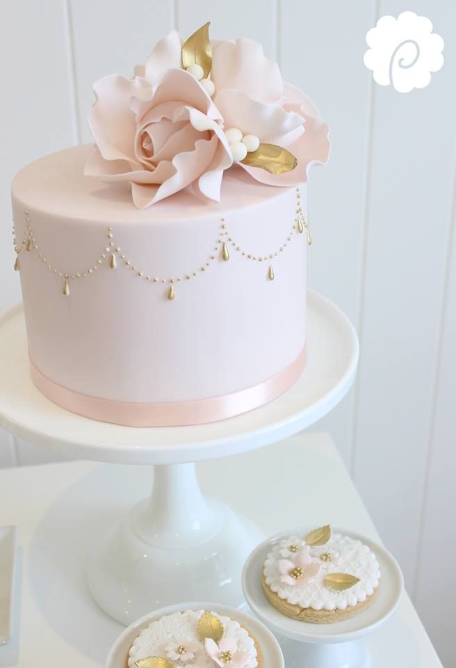 2 Tier Cake Pink and Gold