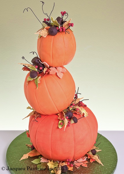 Autumn Fall Wedding Cakes with Pumpkins