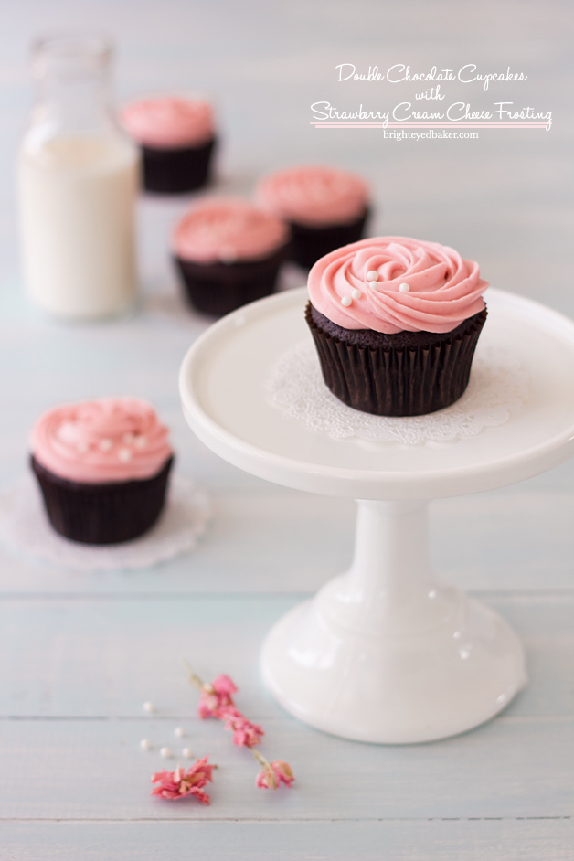 Chocolate Strawberry Cupcakes with Cream Cheese Frosting